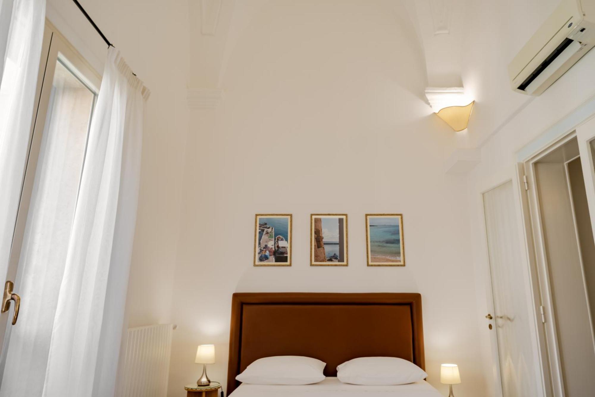 Palazzo De Tomasi B&B Gallipolli Exteriör bild